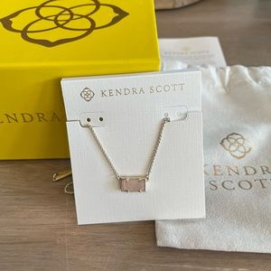 NEW Kendra Scott pink quartz necklace
